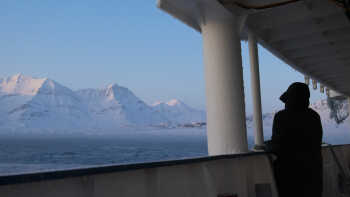 Fjord cruise in Ymerbukta
