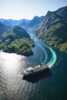 Hurtigruten in Trollfjorden