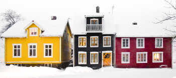 Old houses dressed for winter